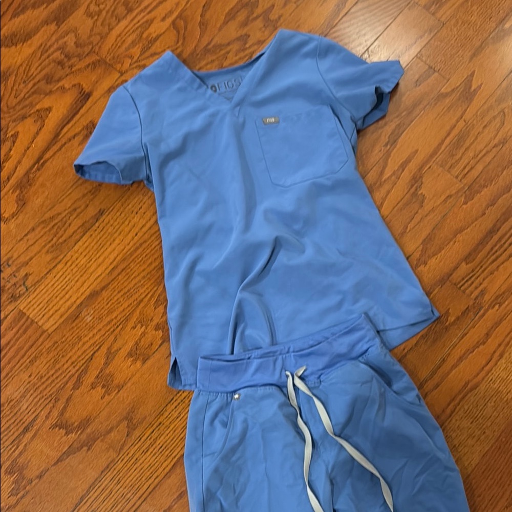 FIGS Blue Scrub Set